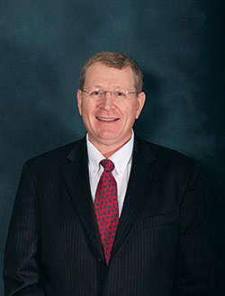 Ông Ky W. Boyle là Phó Chủ tịch CMB, chuyên trách thị trường Châu Á