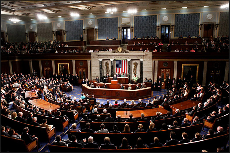 Thượng viện Mỹ thông qua dự luật chi tiêu tạm thời.